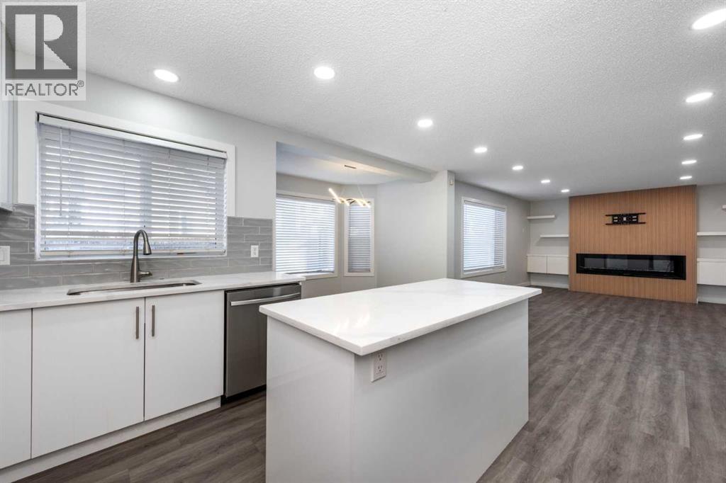 83 Cranleigh Common Se, Calgary, Alberta  T3M 1G7 - Photo 6 - A2280052