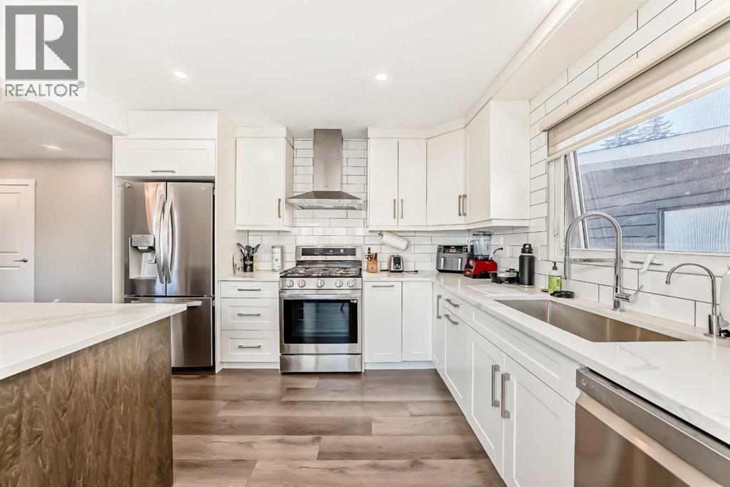 9816 Palistone Road Sw, Calgary, Alberta  T2V 3V9 - Photo 8 - A2286243