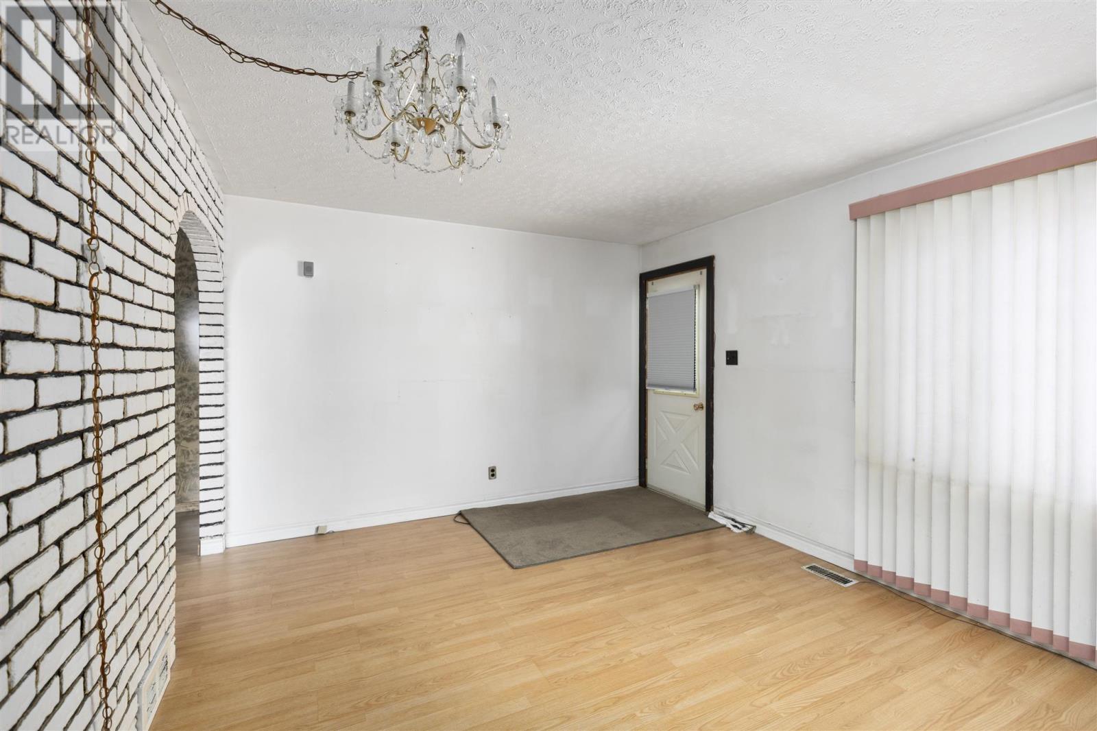 289 Goulais Ave, Sault Ste. Marie, Ontario  P6C 5A2 - Photo 10 - SM260218