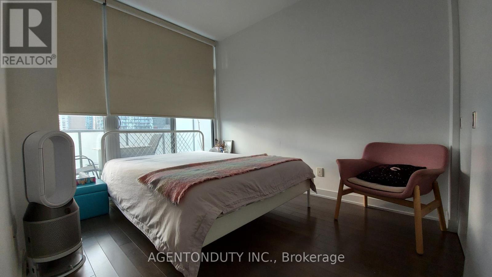 1301 - 1 Market Street, Toronto (Waterfront Communities), Ontario  M5E 0A2 - Photo 17 - C12790022