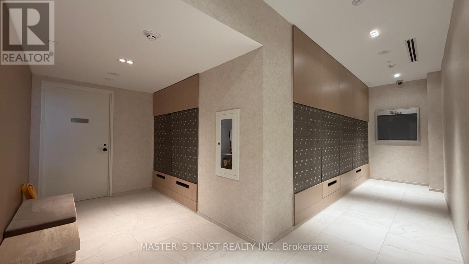 554 - 30 Dreamers Way, Toronto, Ontario  M5A 0Y7 - Photo 2 - C12790268