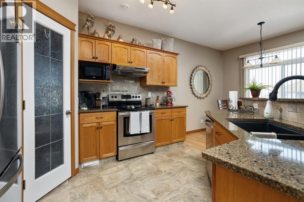 5421 60 Street, Camrose, Alberta  T4V 4G9 - Photo 2 - A2286572