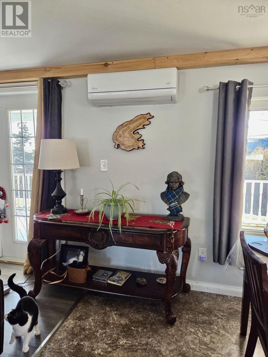 22 Highview Street, Port Hastings, Nova Scotia  B9A 1K8 - Photo 14 - 202600653