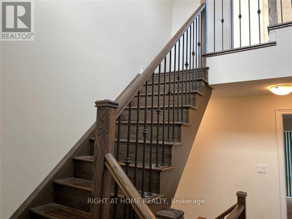 12 Pony Farm Drive, Toronto, Ontario  M9R 0B3 - Photo 21 - W12790274