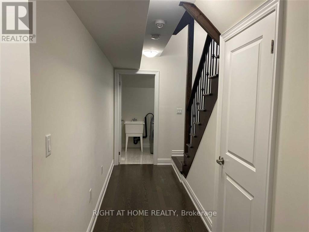 12 Pony Farm Drive, Toronto, Ontario  M9R 0B3 - Photo 26 - W12790274