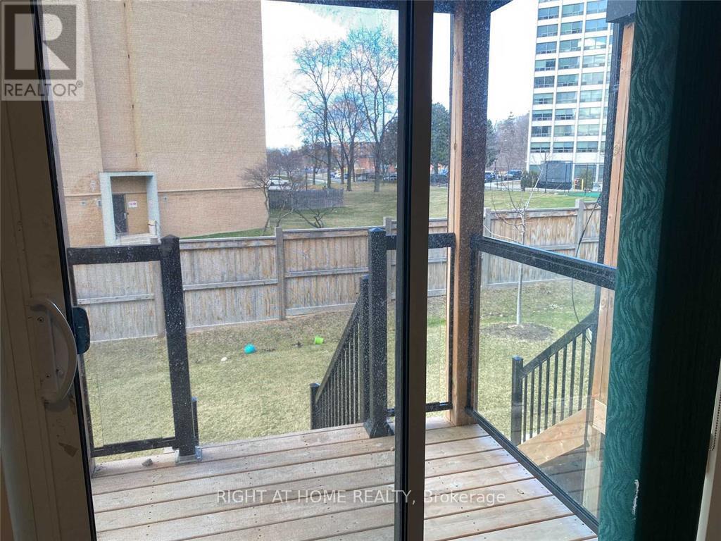 12 Pony Farm Drive, Toronto, Ontario  M9R 0B3 - Photo 28 - W12790274