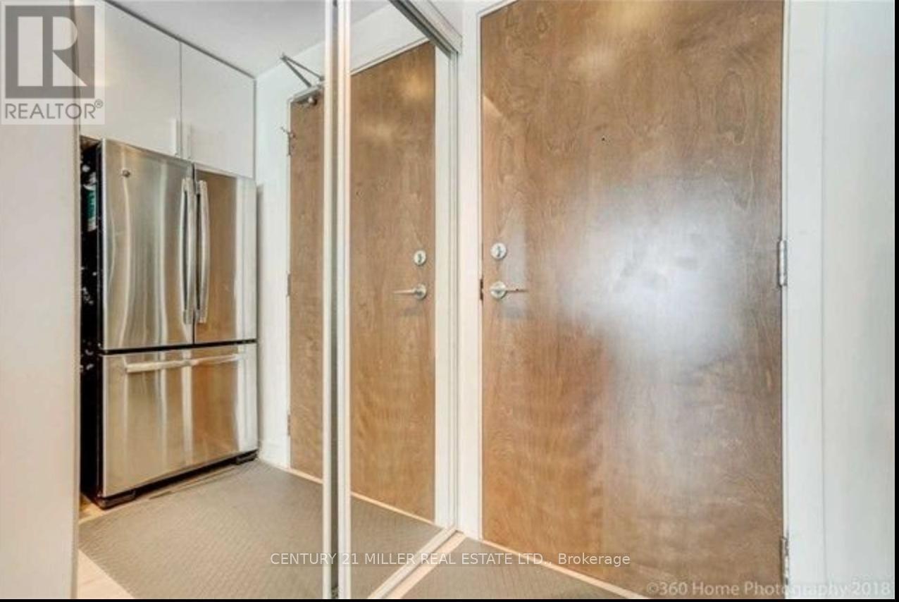 4104 - 2212 Lake Shore Blvd West Boulevard W, Toronto, Ontario  M8V 0C2 - Photo 3 - W12790284