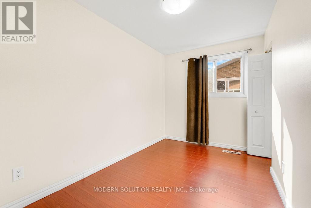 142 Mill Street N, Brampton, Ontario  L6X 2P2 - Photo 10 - W12790286