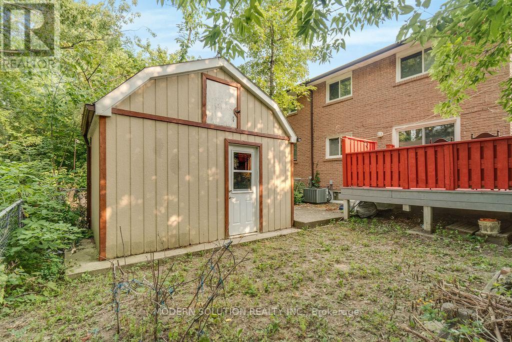 142 Mill Street N, Brampton, Ontario  L6X 2P2 - Photo 22 - W12790286