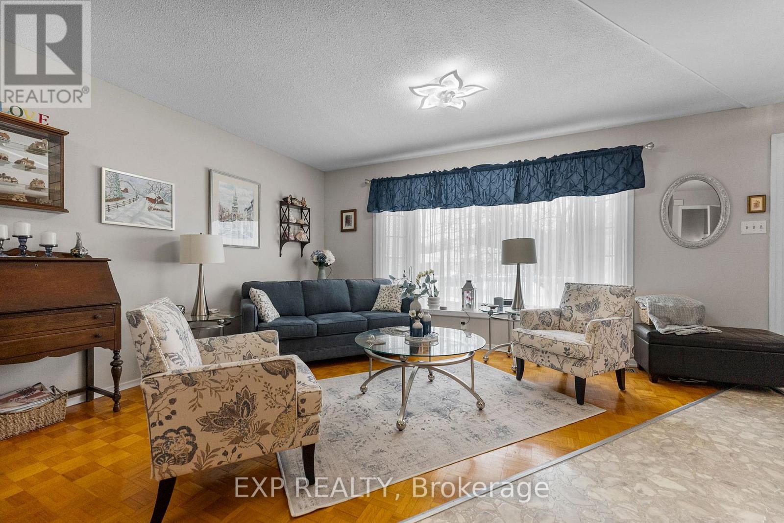 225 Airth Boulevard, Renfrew, Ontario  K7V 4B8 - Photo 7 - X12790264