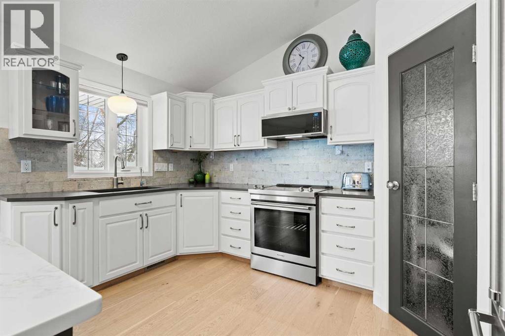 140 Allen Crescent, Vulcan, Alberta  T0L 2B0 - Photo 12 - A2283473