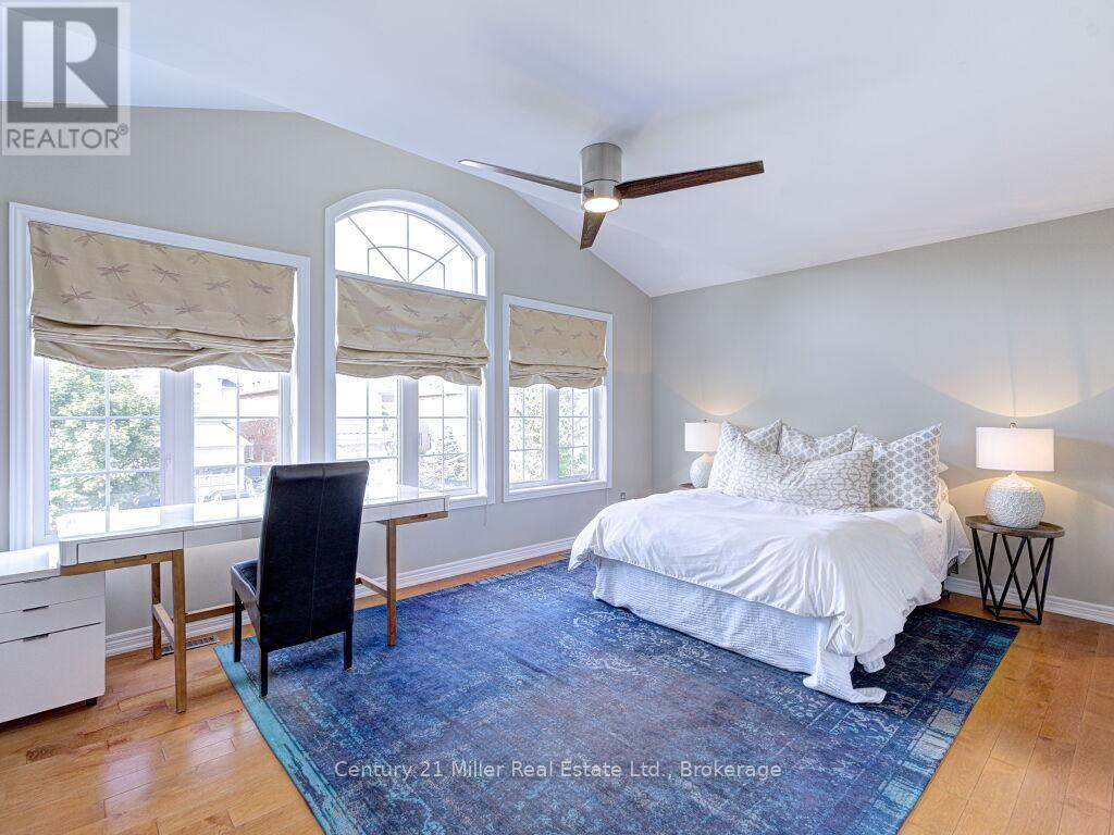 2301 Hertfordshire Way, Oakville, Ontario  L6H 7M5 - Photo 26 - W12790292