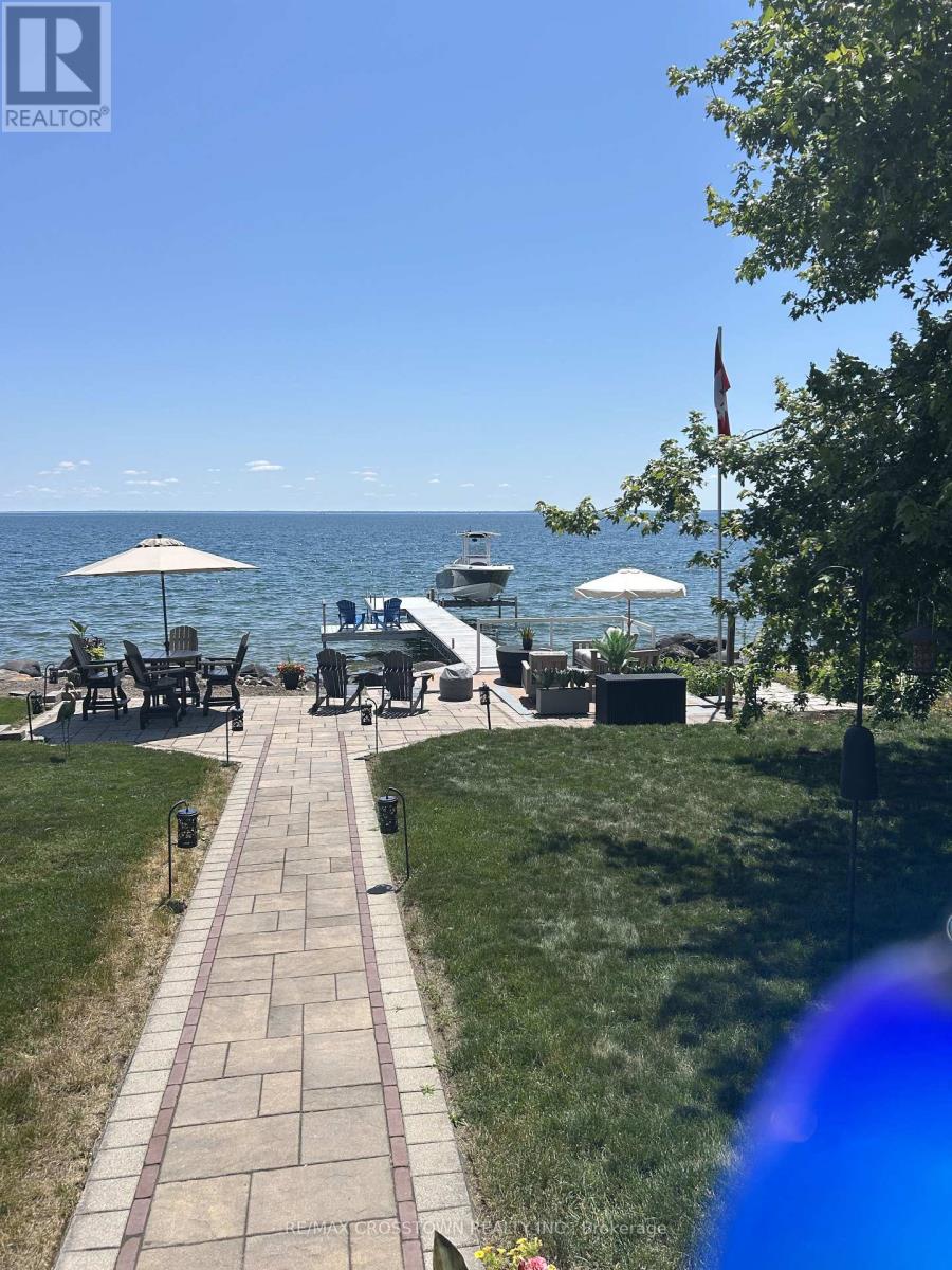 167 LAKESHORE ROAD W, Oro-Medonte, Ontario