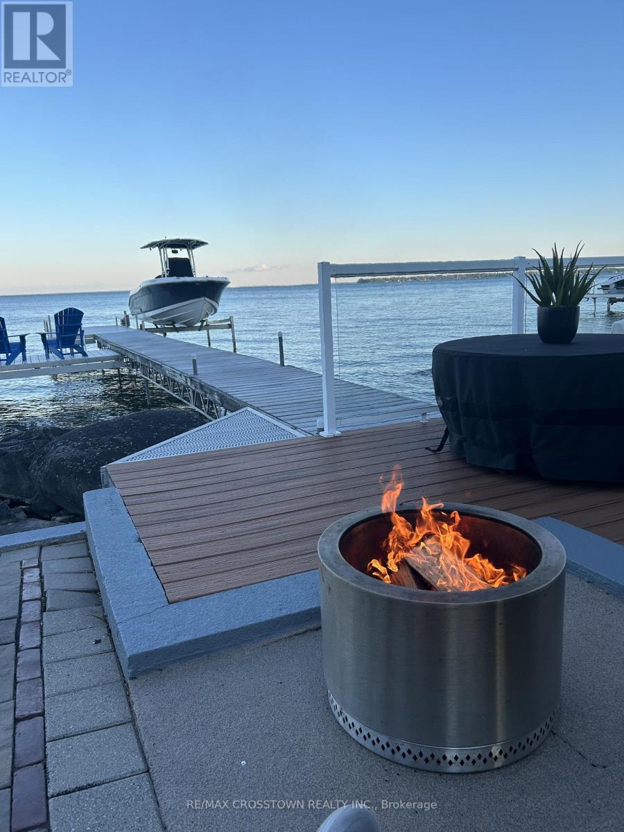 167 Lakeshore Road W, Oro-Medonte, Ontario  L0L 2E0 - Photo 46 - S12726808