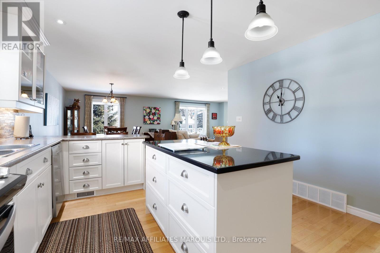 6 Head Street, South Glengarry, Ontario  K0C 1N0 - Photo 18 - X12790294