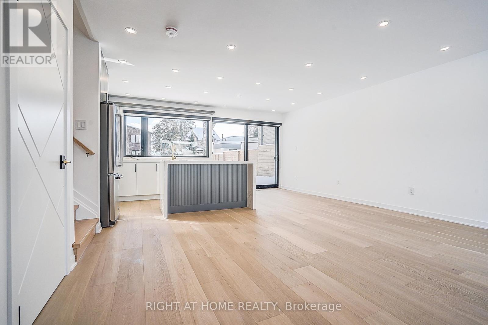 215 Churchill Avenue, Toronto, Ontario  M2R 1E2 - Photo 13 - C12790302