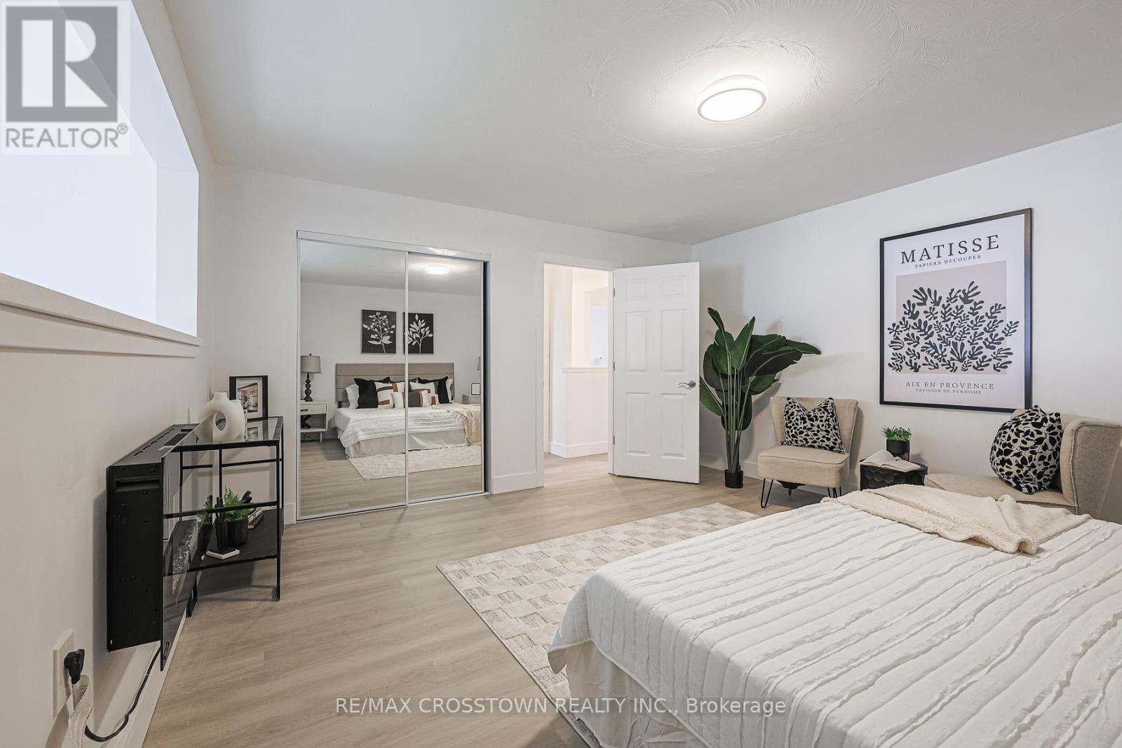 128 Moores Beach Road, Georgina, Ontario  L0E 1N0 - Photo 33 - N12790300