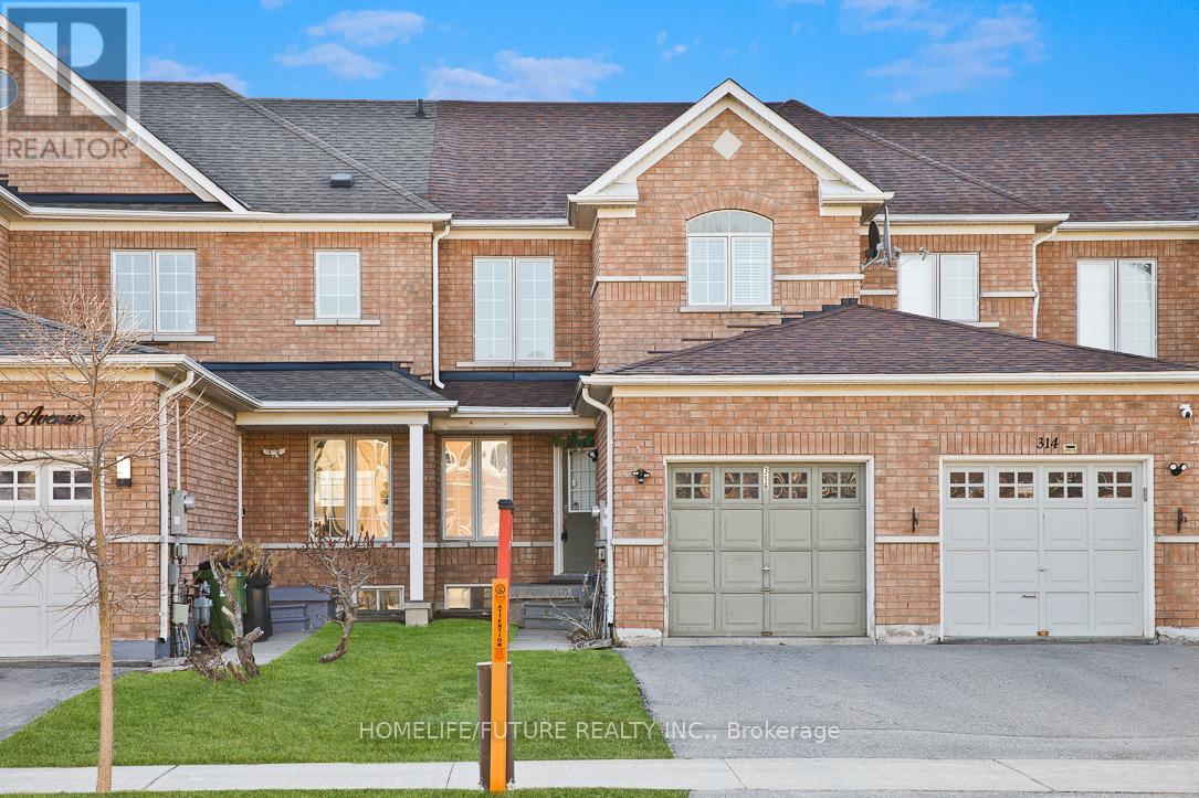 316 MCLEVIN AVENUE, Toronto, Ontario