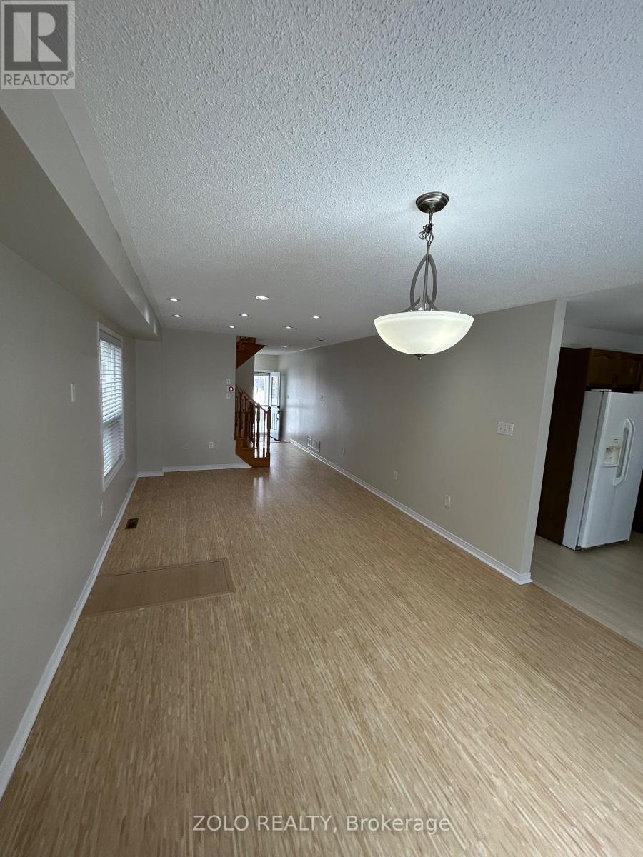 271 Pettigrew Trail, Milton, Ontario  L9T 5X7 - Photo 10 - W12790304