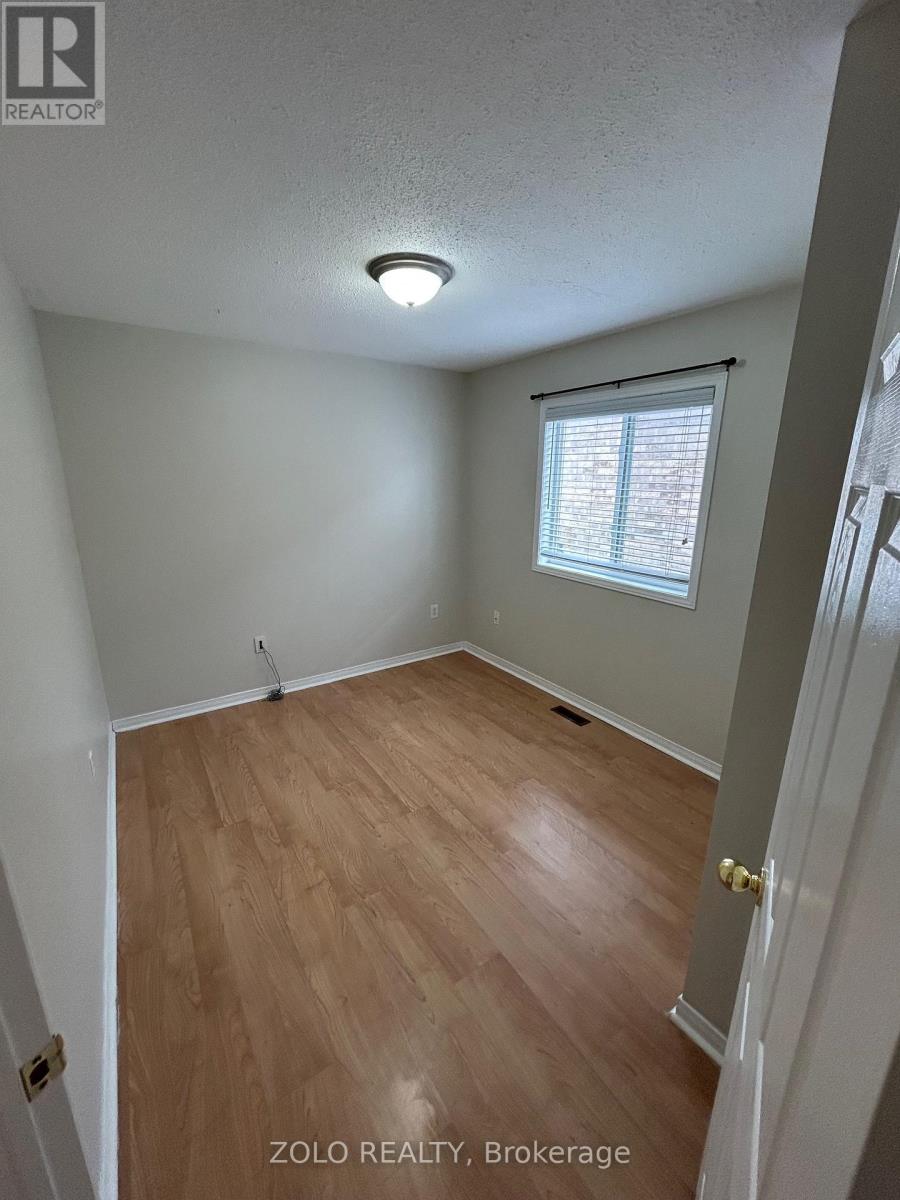 271 Pettigrew Trail, Milton, Ontario  L9T 5X7 - Photo 18 - W12790304