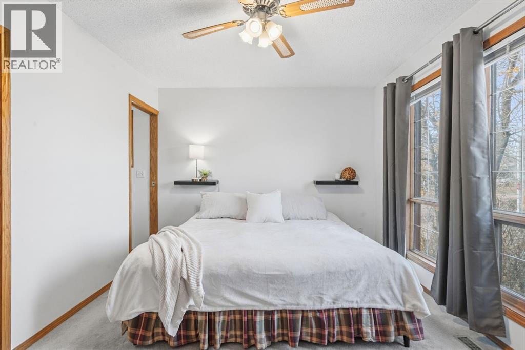 4507 37 Avenue Sw, Calgary, Alberta  T3E 1C9 - Photo 24 - A2272200