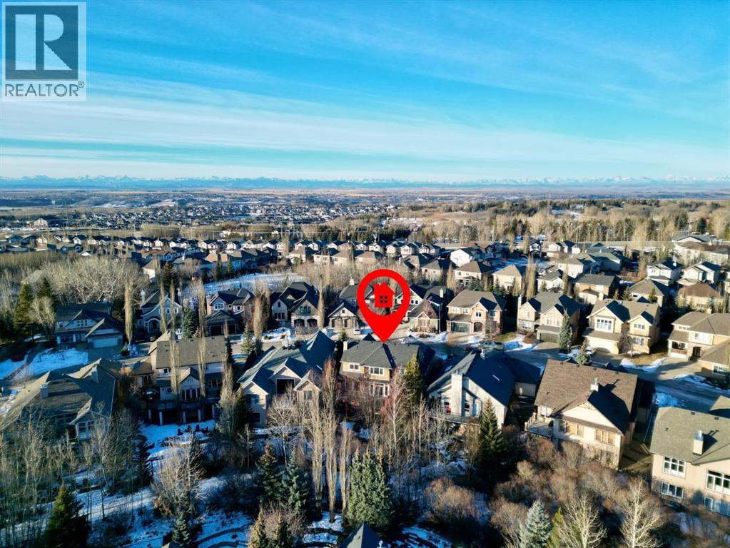 118 Tusslewood Heights Nw, Calgary, Alberta  T3L 2M7 - Photo 4 - A2280861