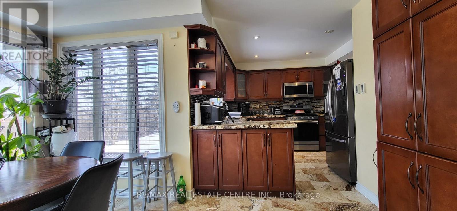 4 Esker Drive, Brampton, Ontario  L6Z 3C5 - Photo 20 - W12784314