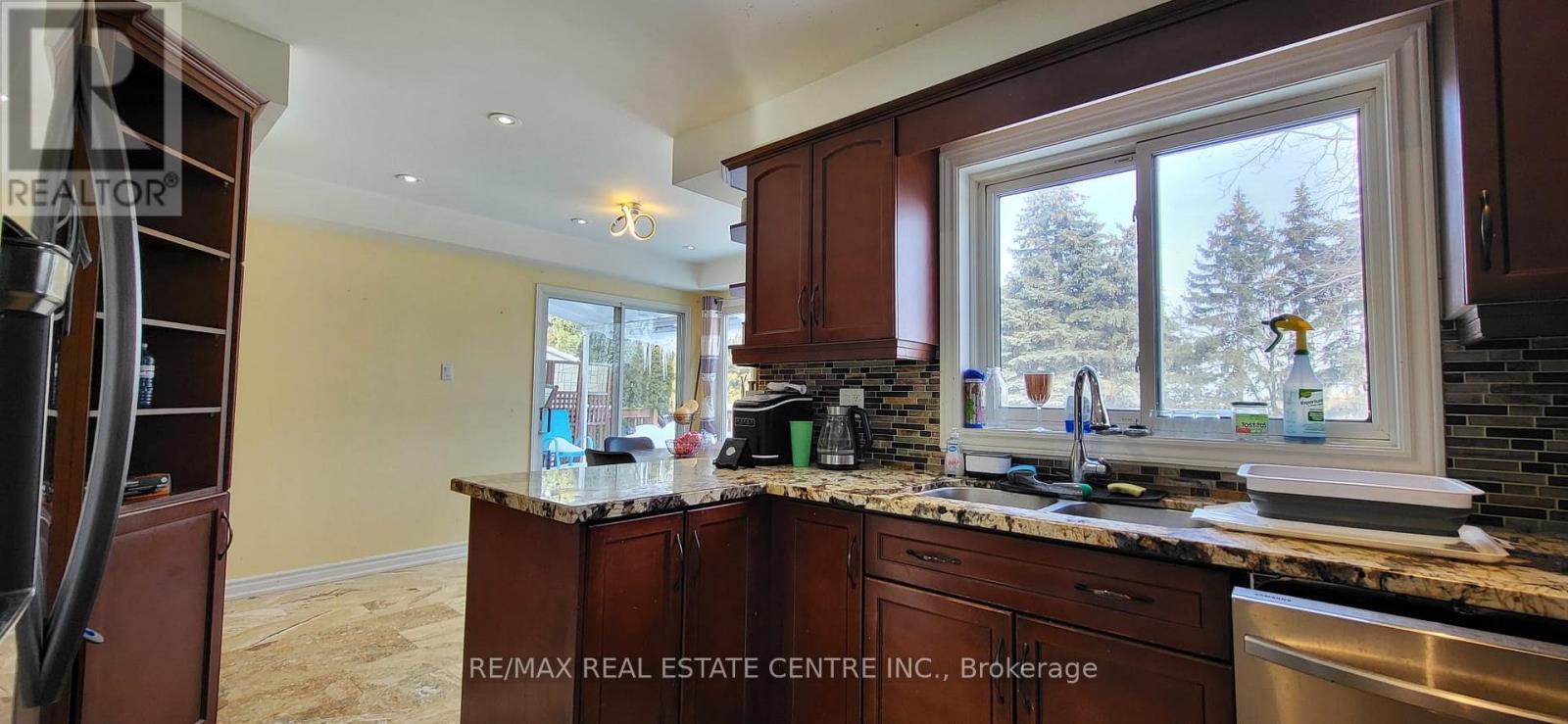 4 Esker Drive, Brampton, Ontario  L6Z 3C5 - Photo 18 - W12784314