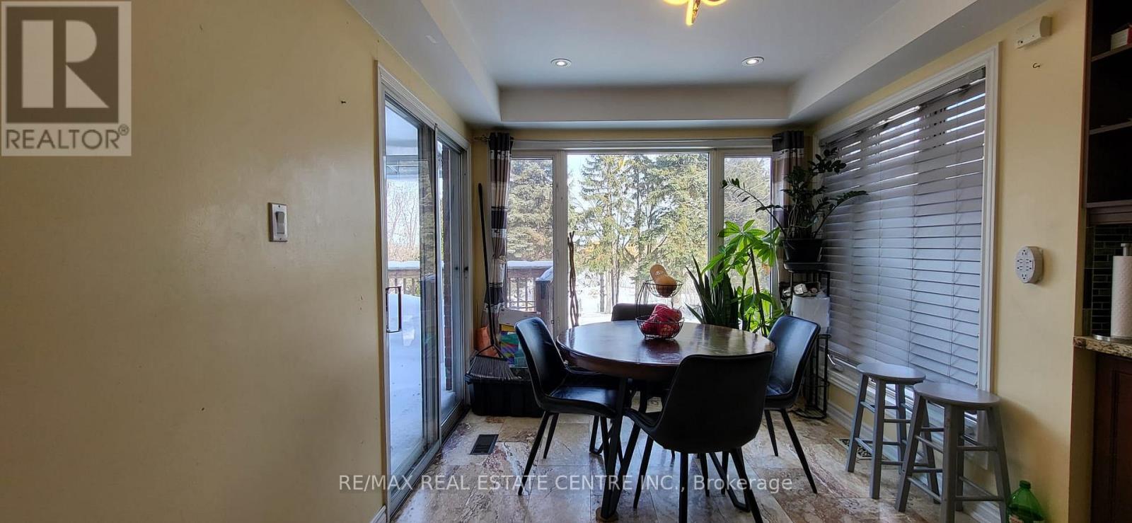 4 Esker Drive, Brampton, Ontario  L6Z 3C5 - Photo 23 - W12784314