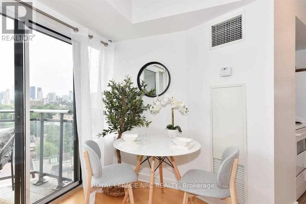 1211 - 255 Richmond Street E, Toronto, Ontario  M5A 4T7 - Photo 8 - C12790316