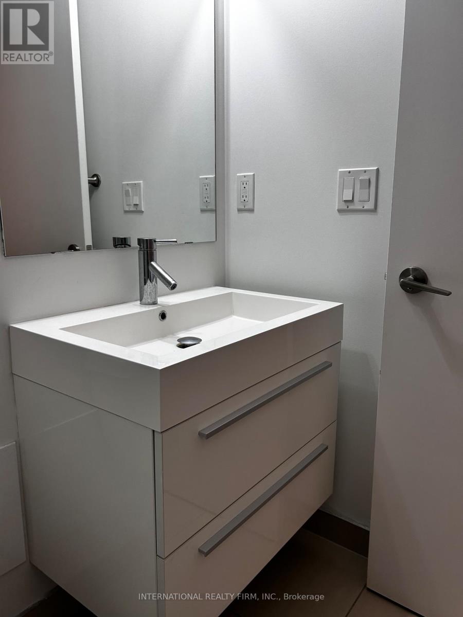 607 - 297 College Street, Toronto (Kensington-Chinatown), Ontario  M5T 0C2 - Photo 8 - C12790318