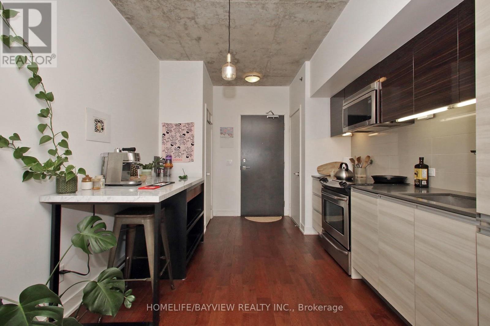 1205 - 20 Minowan Miikan Lane, Toronto, Ontario  M6J 0E5 - Photo 3 - C12784008