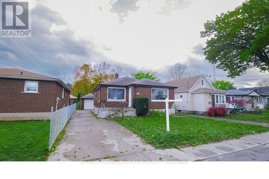 6360 ASH STREET, Niagara Falls, Ontario