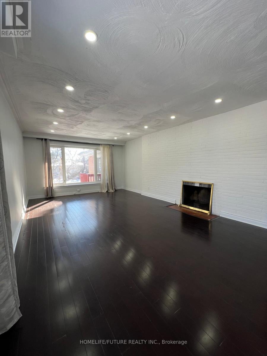 Main - 17 Dobbin Road, Toronto (Tam O'shanter-Sullivan), Ontario  M1T 1C3 - Photo 3 - E12790334