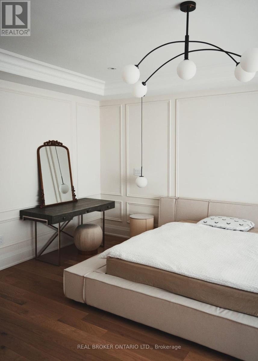 34 Meteorite Street, Richmond Hill, Ontario  L4C 4M9 - Photo 16 - N12790322