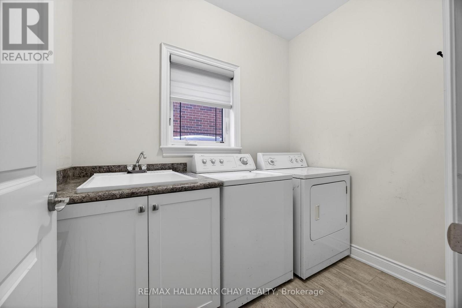 101 Gardiner Drive, Bradford West Gwillimbury, Ontario  L3Z 3G2 - Photo 14 - N12790328