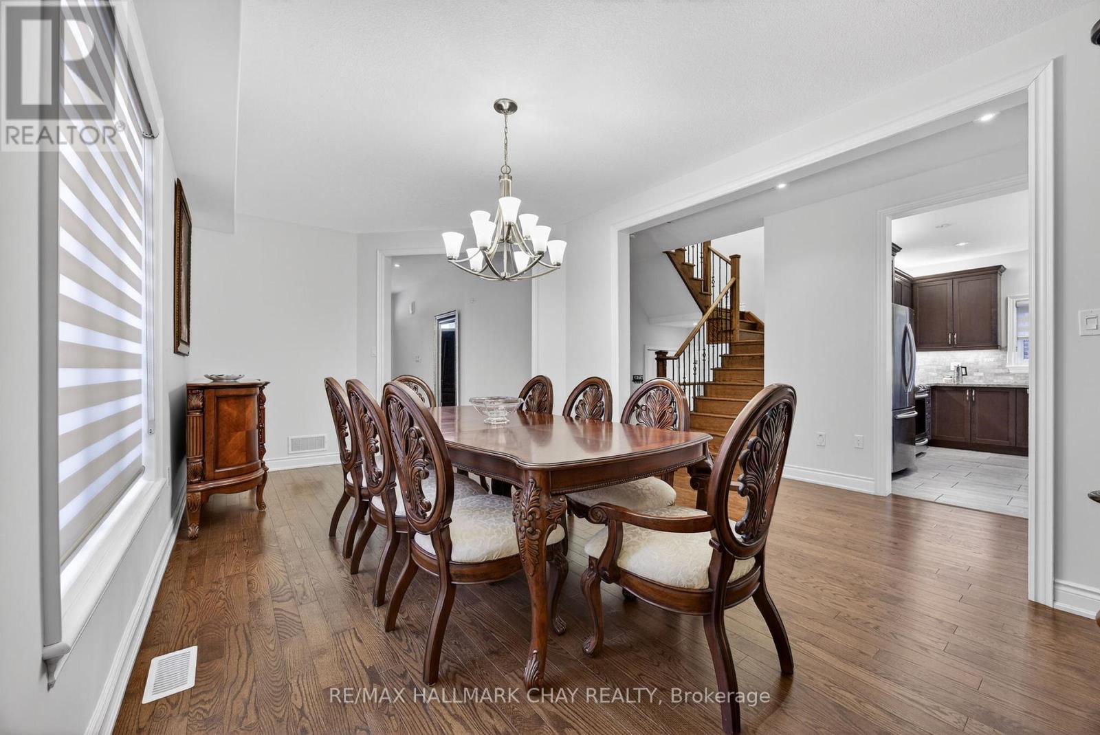 101 Gardiner Drive, Bradford West Gwillimbury, Ontario  L3Z 3G2 - Photo 9 - N12790328