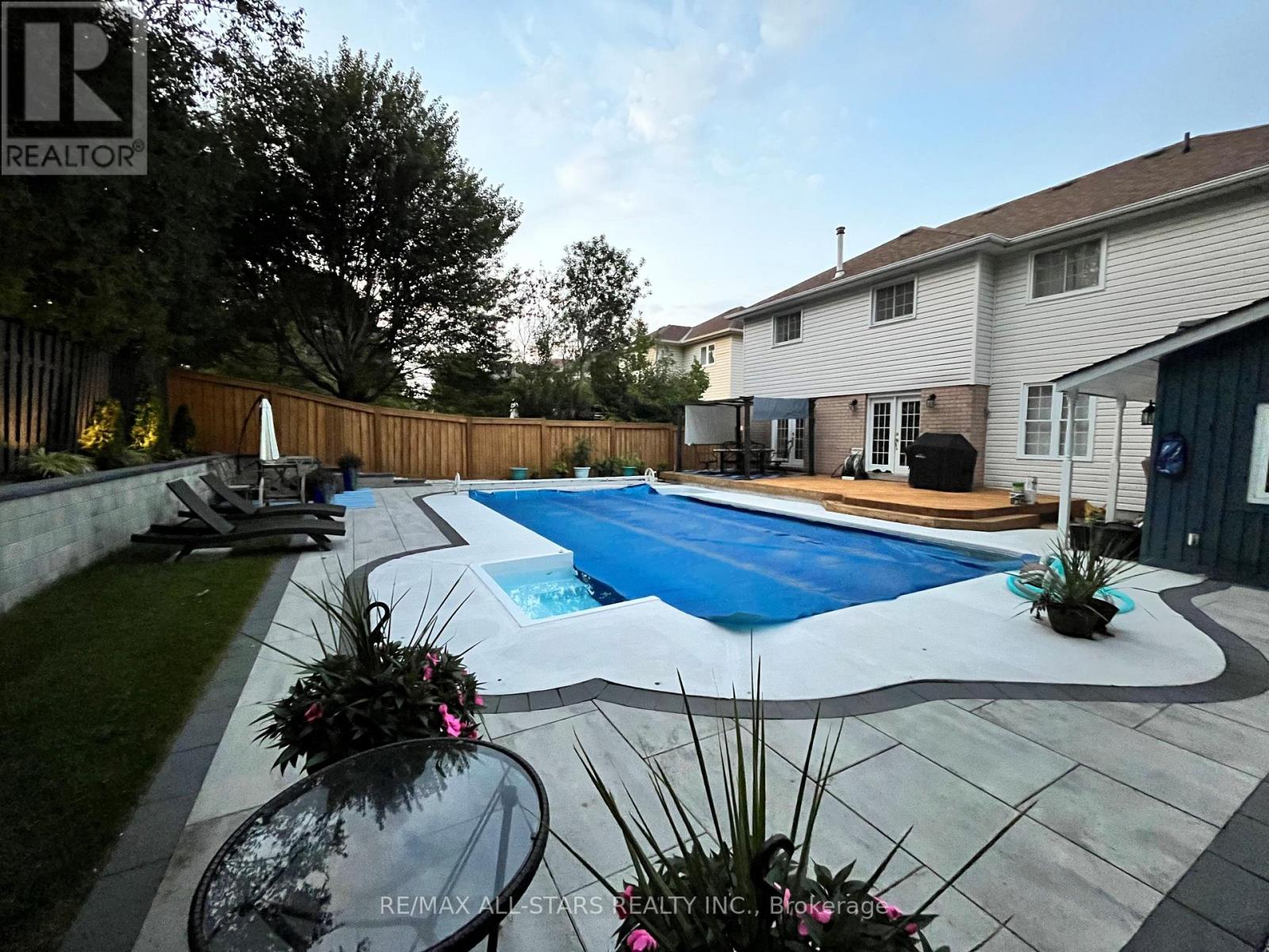 43 Mcguire Crescent, Uxbridge, Ontario  L9P 1V4 - Photo 7 - N12790340