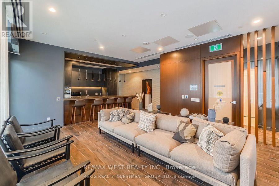 4007 - 70 Annie Craig Drive, Toronto, Ontario  M8V 0G2 - Photo 17 - W12790330