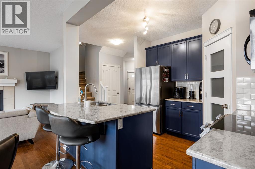 526 New Brighton Drive Se, Calgary, Alberta  T2Z 0N8 - Photo 6 - A2285484