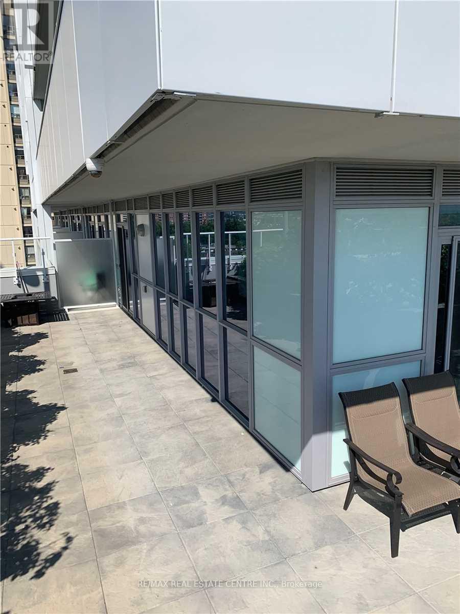 611 - 55 Speers Road, Oakville, Ontario  L6K 0H9 - Photo 26 - W12790350