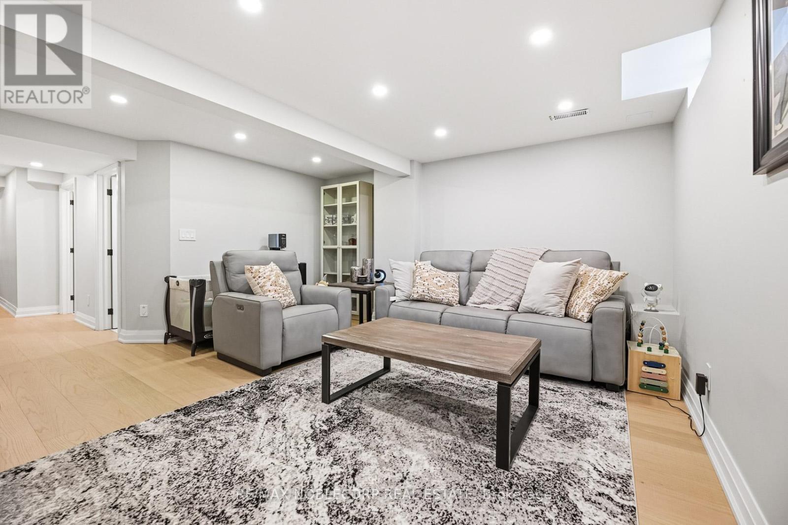 17 Senator Way, Caledon, Ontario  L7E 2R9 - Photo 28 - W12790360