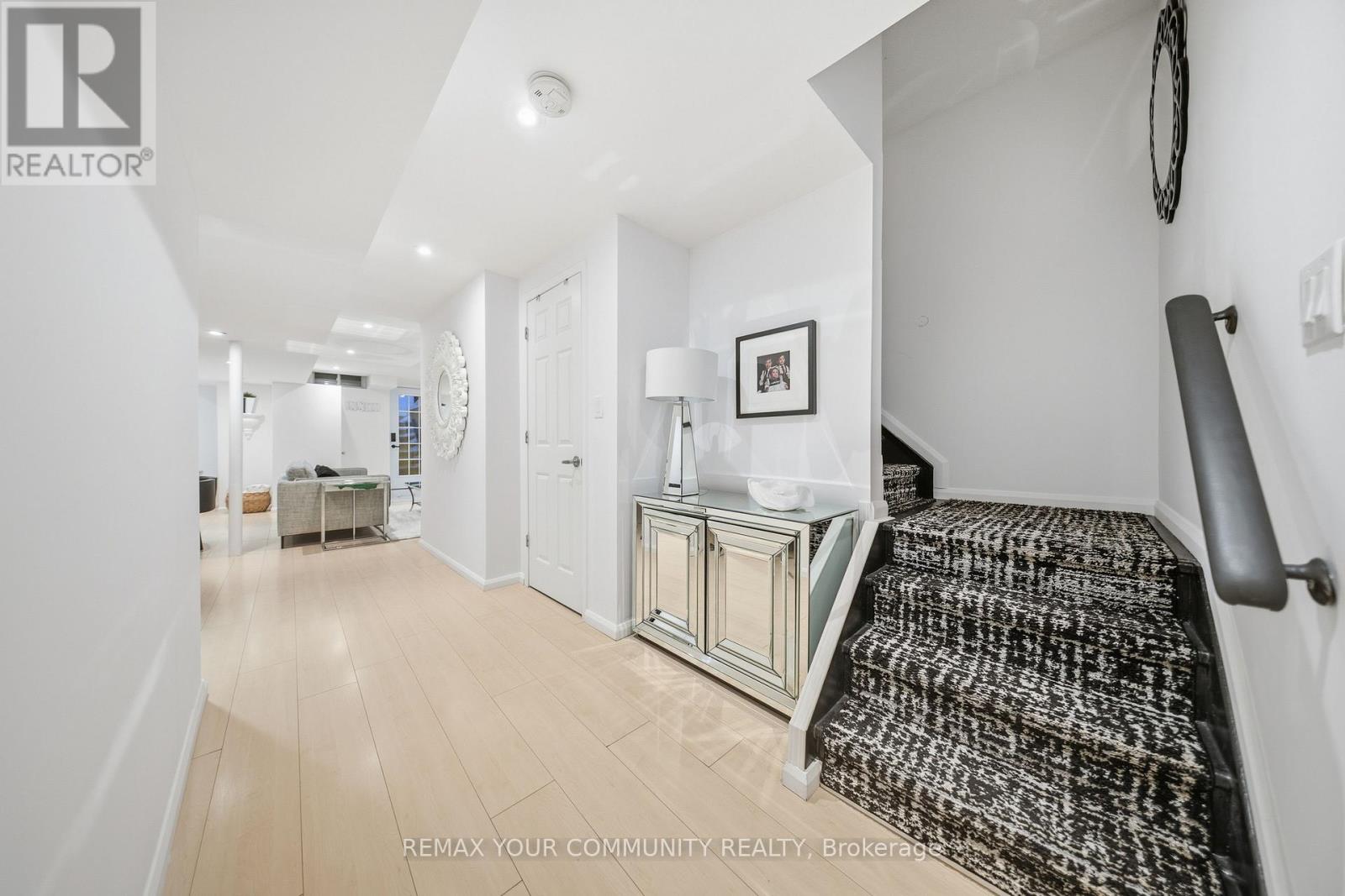 34 Kalmar Crescent, Richmond Hill, Ontario  L4E 3Z3 - Photo 28 - N12790358