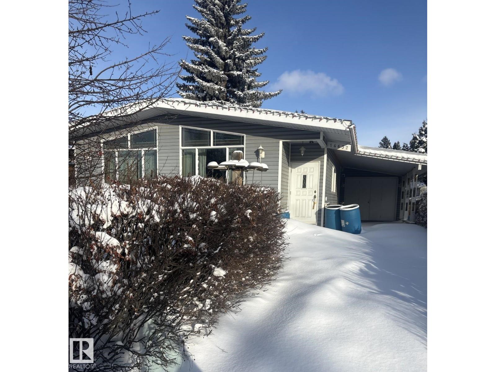 14632 87 AV NW, edmonton, Alberta