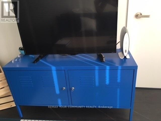 1501 - 100 Harbour Street, Toronto (Waterfront Communities), Ontario  M5J 2T5 - Photo 12 - C12790404