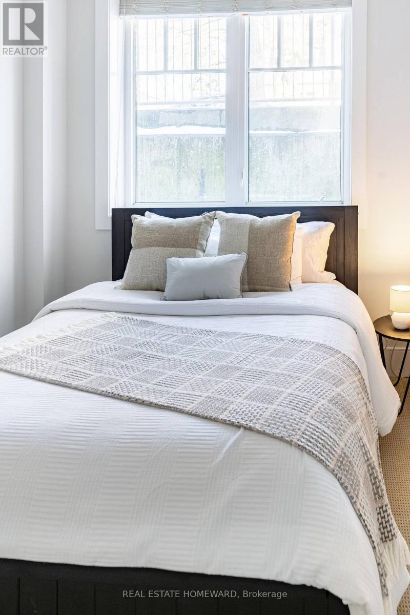 111a Bernard Avenue, Toronto, Ontario  M5R 3V9 - Photo 12 - C12790412