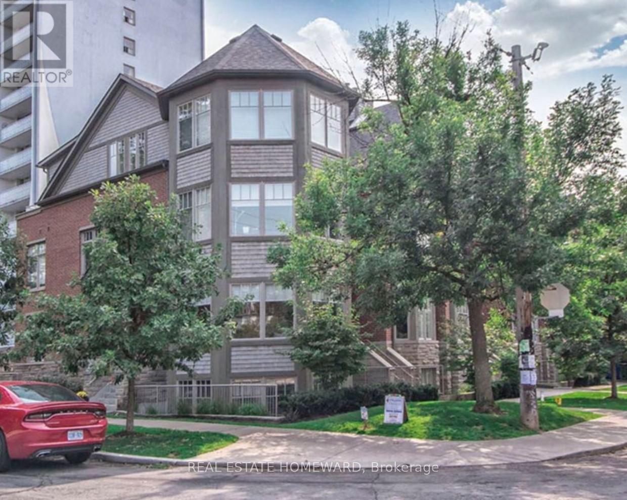 111a Bernard Avenue, Toronto, Ontario  M5R 3V9 - Photo 19 - C12790412