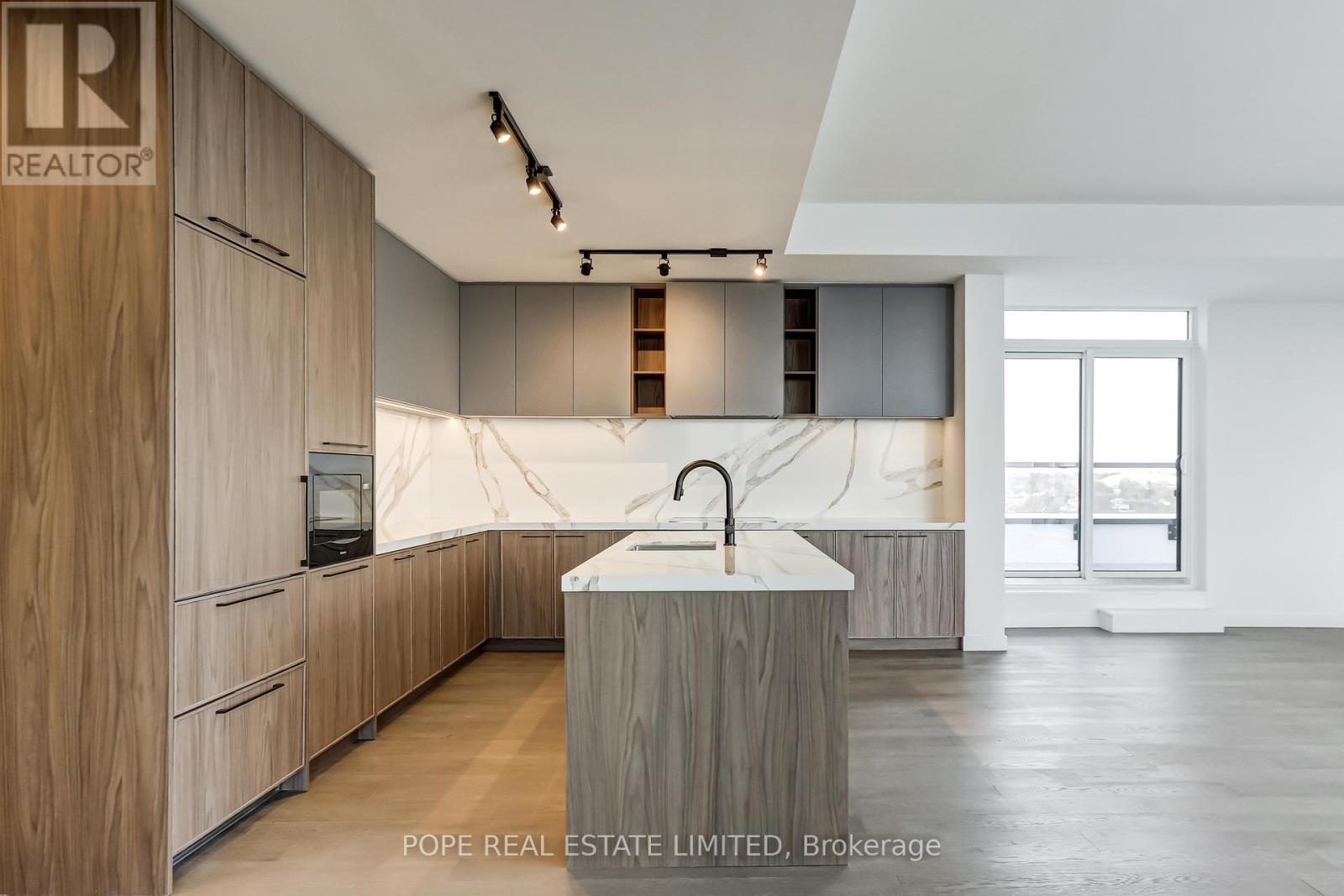 1601 - 1050 Eastern Avenue, Toronto (Greenwood-Coxwell), Ontario  M4L 0B7 - Photo 18 - E12790394