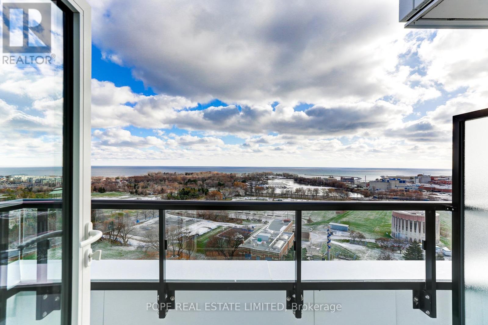 1601 - 1050 Eastern Avenue, Toronto (Greenwood-Coxwell), Ontario  M4L 0B7 - Photo 44 - E12790394