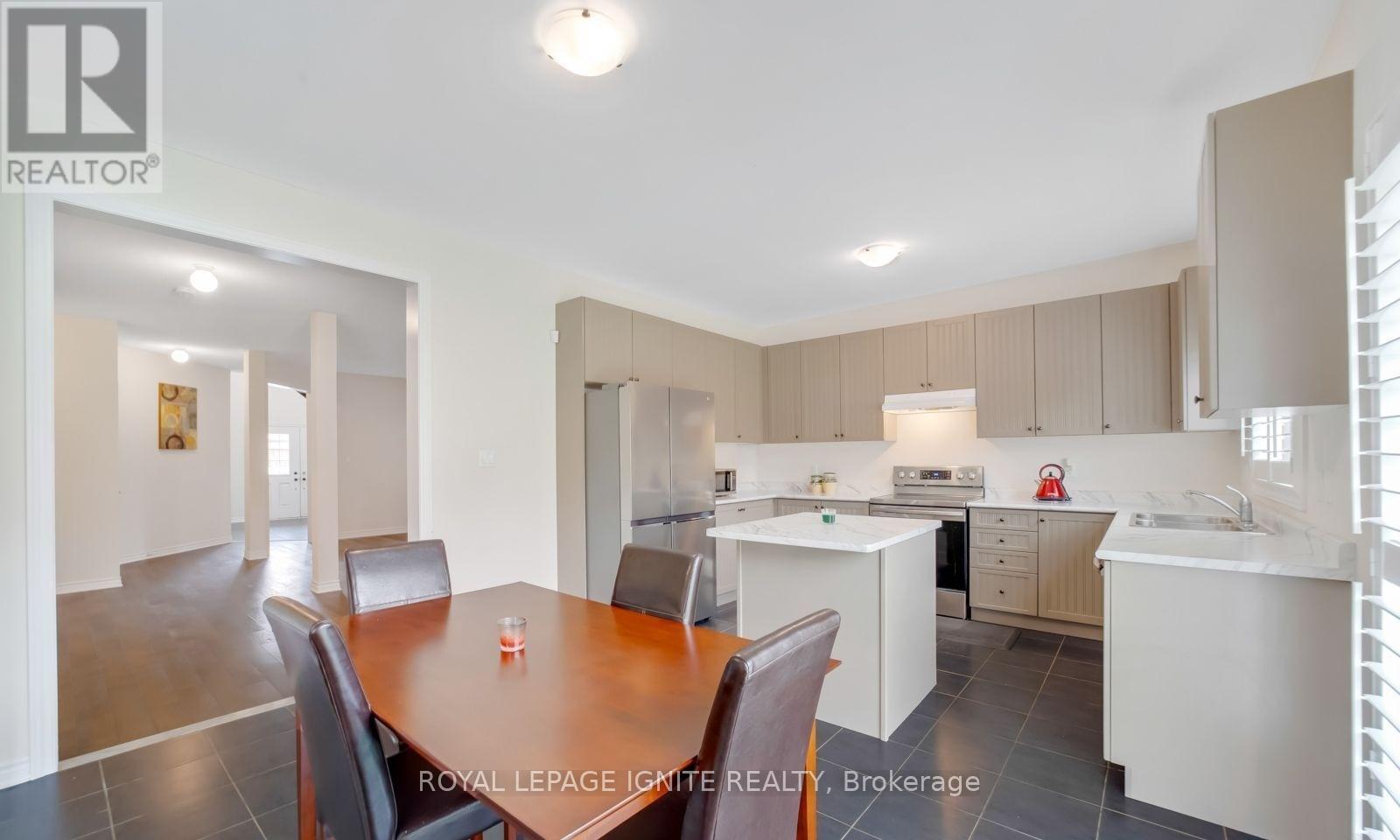 35 Jardine Street, Brock (Beaverton), Ontario  L0K 1A0 - Photo 5 - N12790398